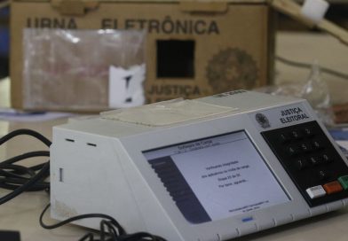 Prazo para tirar ou regularizar título de eleitor termina em 6 de maio