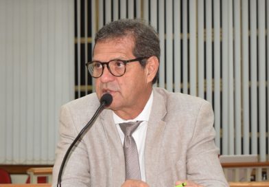 Recapeamento das ruas em vários locais da cidade é reivindicado por vereador Jarbinhas através de indicação
