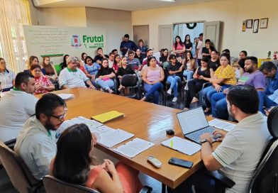 Prefeitura de Frutal Reafirma Compromisso com Transporte de Estudantes Universitários