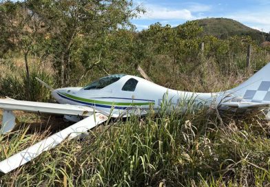 Aeronave de pequeno porte cai durante decolagem em São Lourenço; ocupantes saem ilesos