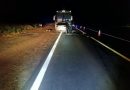 Motorista morre em colisão frontal entre carro e ônibus na BR-364, em Planura