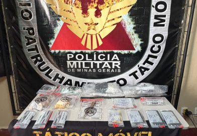Operação contra o tráfico de drogas termina com três presos e apreensão de cocaína, crack e maconha em Iturama Operação contra o tráfico de drogas termina com três presos e apreensão de cocaína, crack e maconha em Iturama